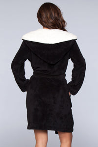 1817 Janet Plush Fleece Color Block Robe