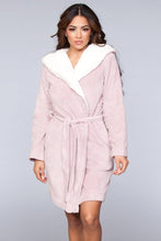 Load image into Gallery viewer, 1817 Janet Plush Fleece Color Block Robe